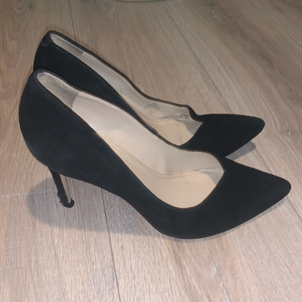 Marc Fisher Apple Black closed pointy toe suede leather office formal heels